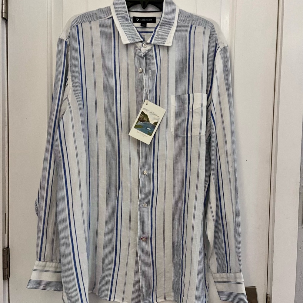 Men’s linen beach long sleeve dress up top.